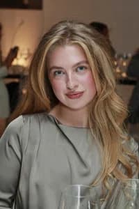 Anaïs Gallagher